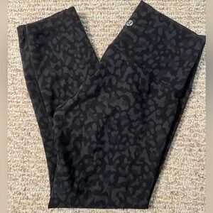 Lululemon Wunder Under leggings Cheetah
